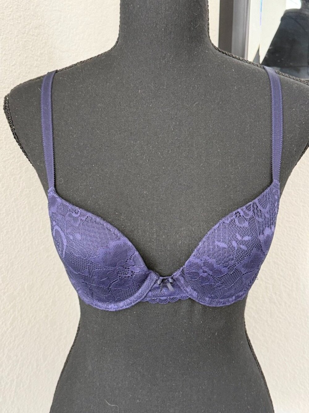 SAVAGE X Fenty Rihanna Navy Blue Lace Bra 32A NWT - Picture 2 of 11